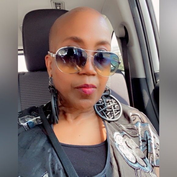 👑 LADYSLYSTYLES IS LIVE 🔥 Like & Share this post to be notified. - Picture 8 of 13